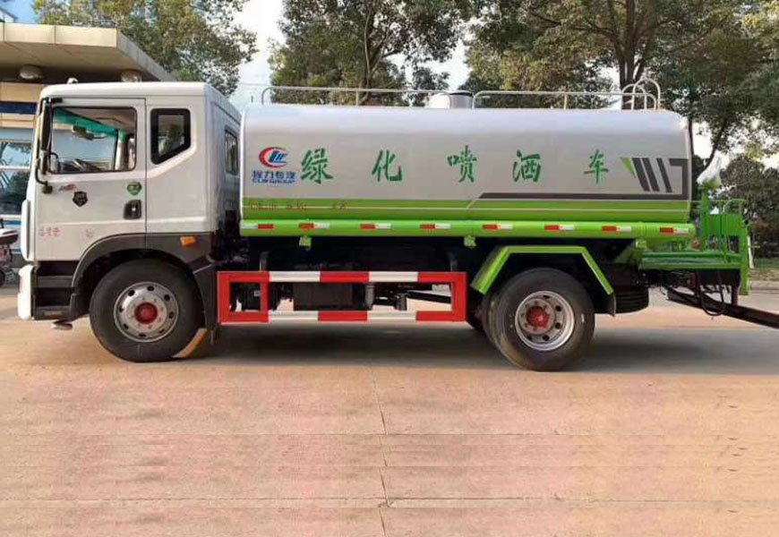 國六東風D9(12方)灑水車側(cè)方展示圖