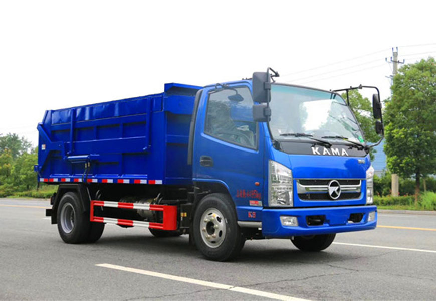 凱馬壓縮式對(duì)接垃圾車(chē)