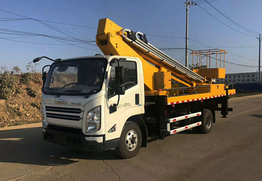 江鈴凱銳22米直臂式高空作業(yè)車(chē)