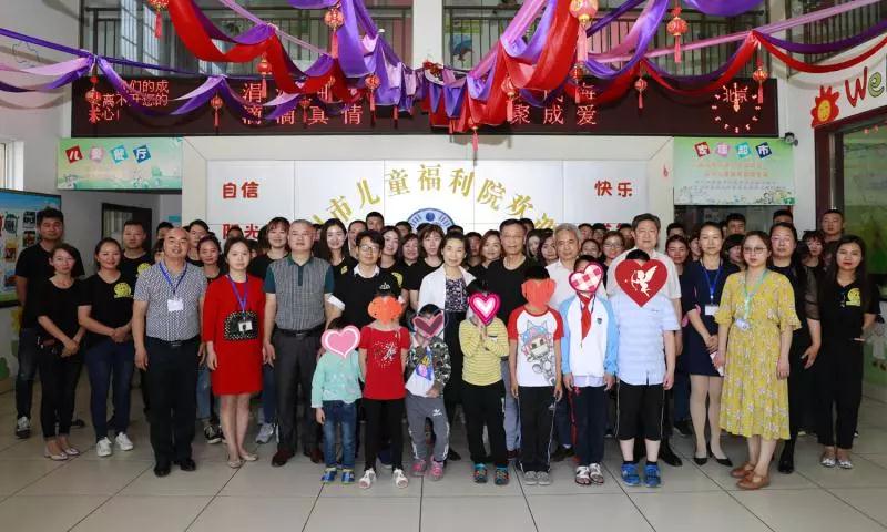 弘揚(yáng)傳統(tǒng)美德，關(guān)愛兒童成長----首屆“魅力隨州，多彩程力”抖音大賽捐贈公益活動紀(jì)實(shí)