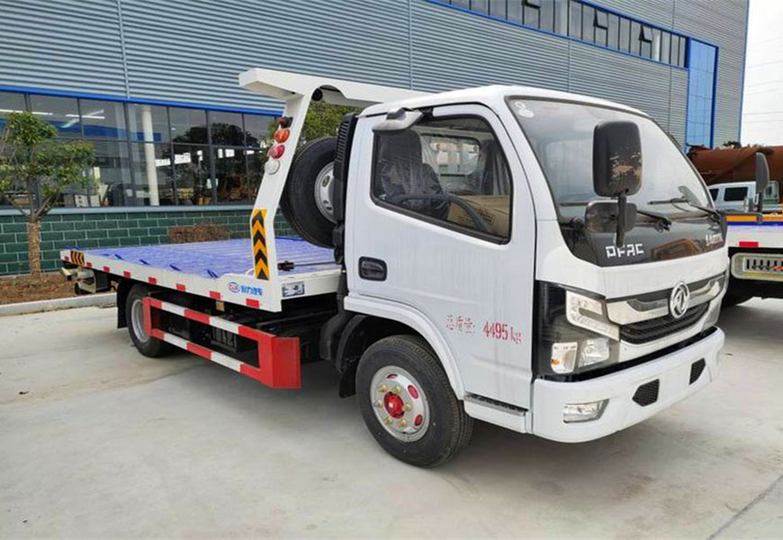 東風(fēng)D7平板拖車(chē)道路救援車(chē) 國(guó)六